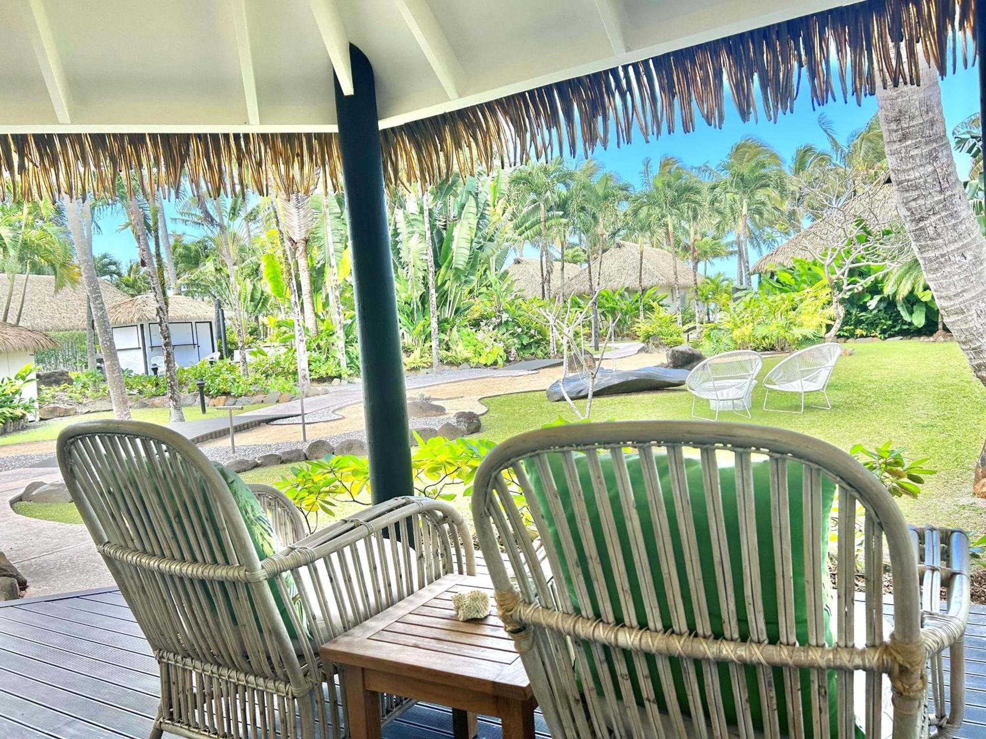 Motu Beachfront Art Villas 라로통가 외부 사진