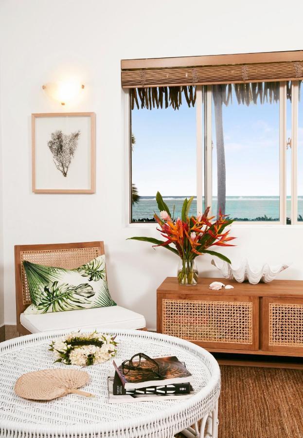 Motu Beachfront Art Villas 라로통가 외부 사진